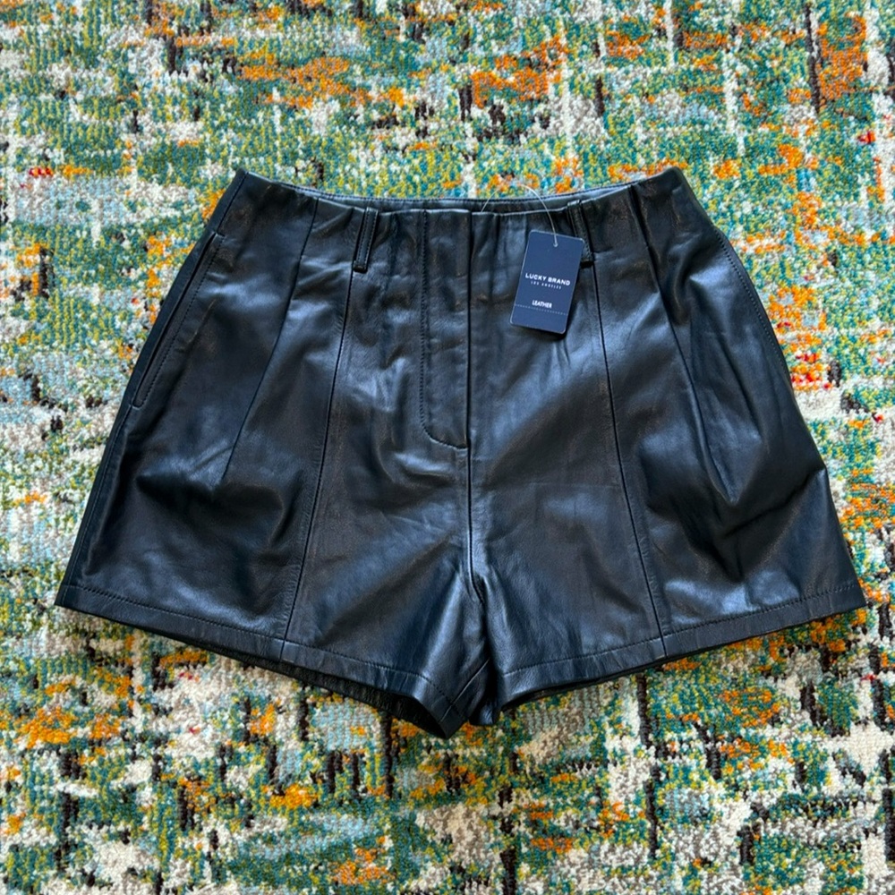 🆕LUCKY BRAND Genuine Leather Shorts, Size 8